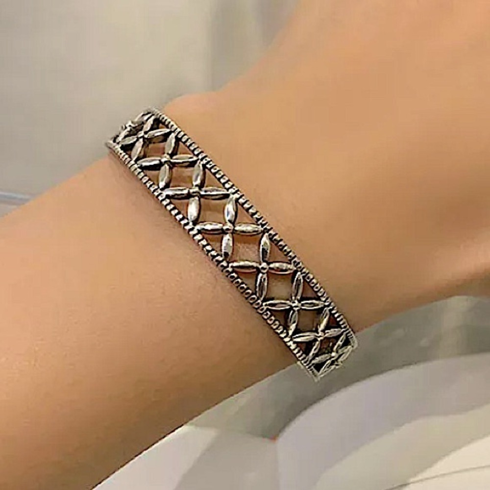 Sterling Silver Hollow Out Minimalist Bangle Bracelet